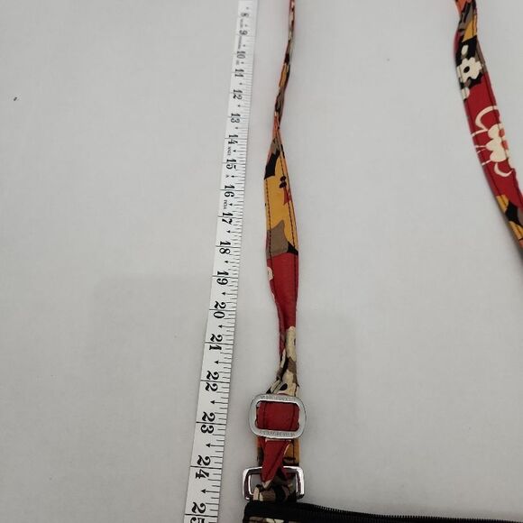 Vera Bradley Bag Womens Rhapsody Red‎ Crossbody Floral Quilted Adjustable Boho - Picture 10 of 10